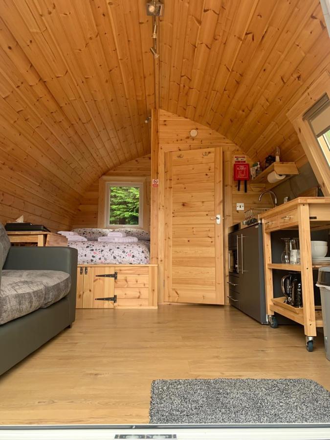 Conifer Cabins フォート・ウィリアム エクステリア 写真