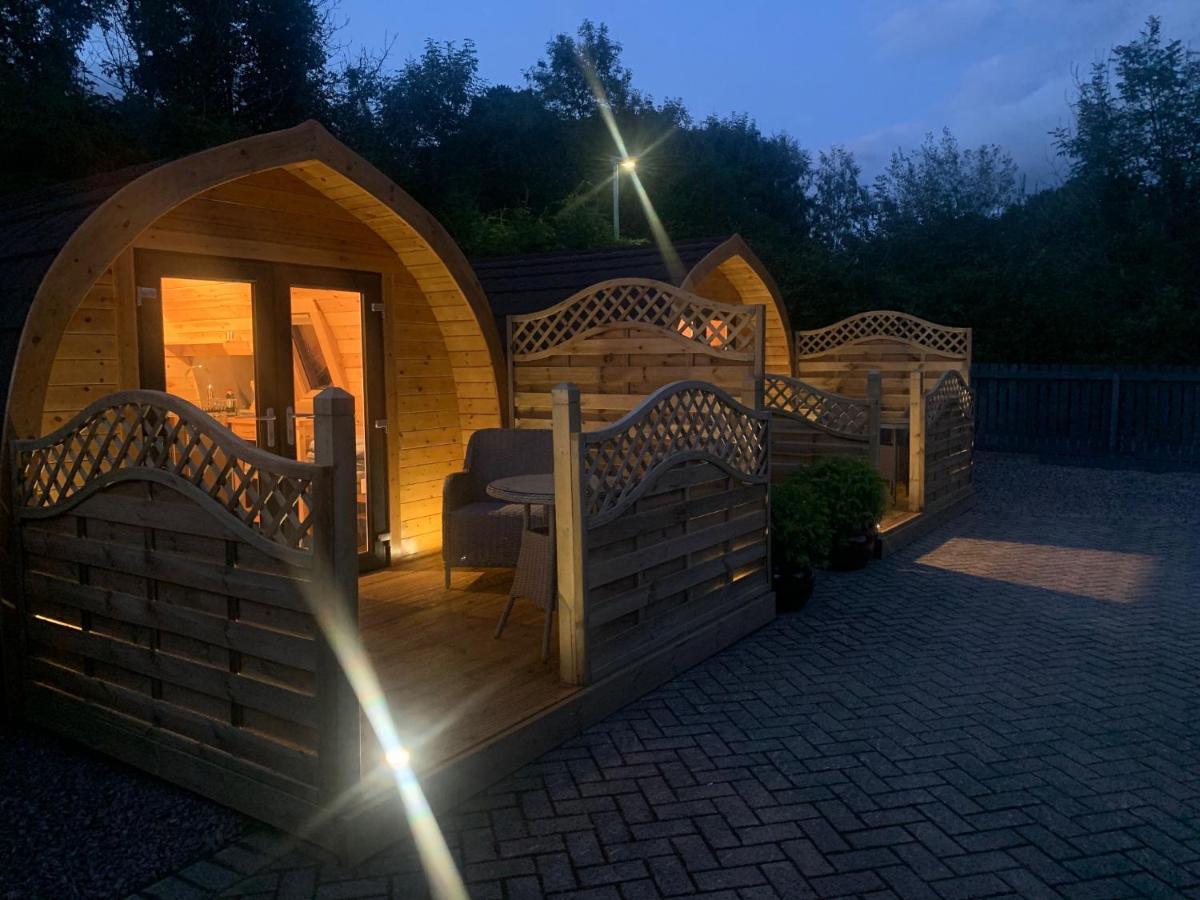 Conifer Cabins フォート・ウィリアム エクステリア 写真