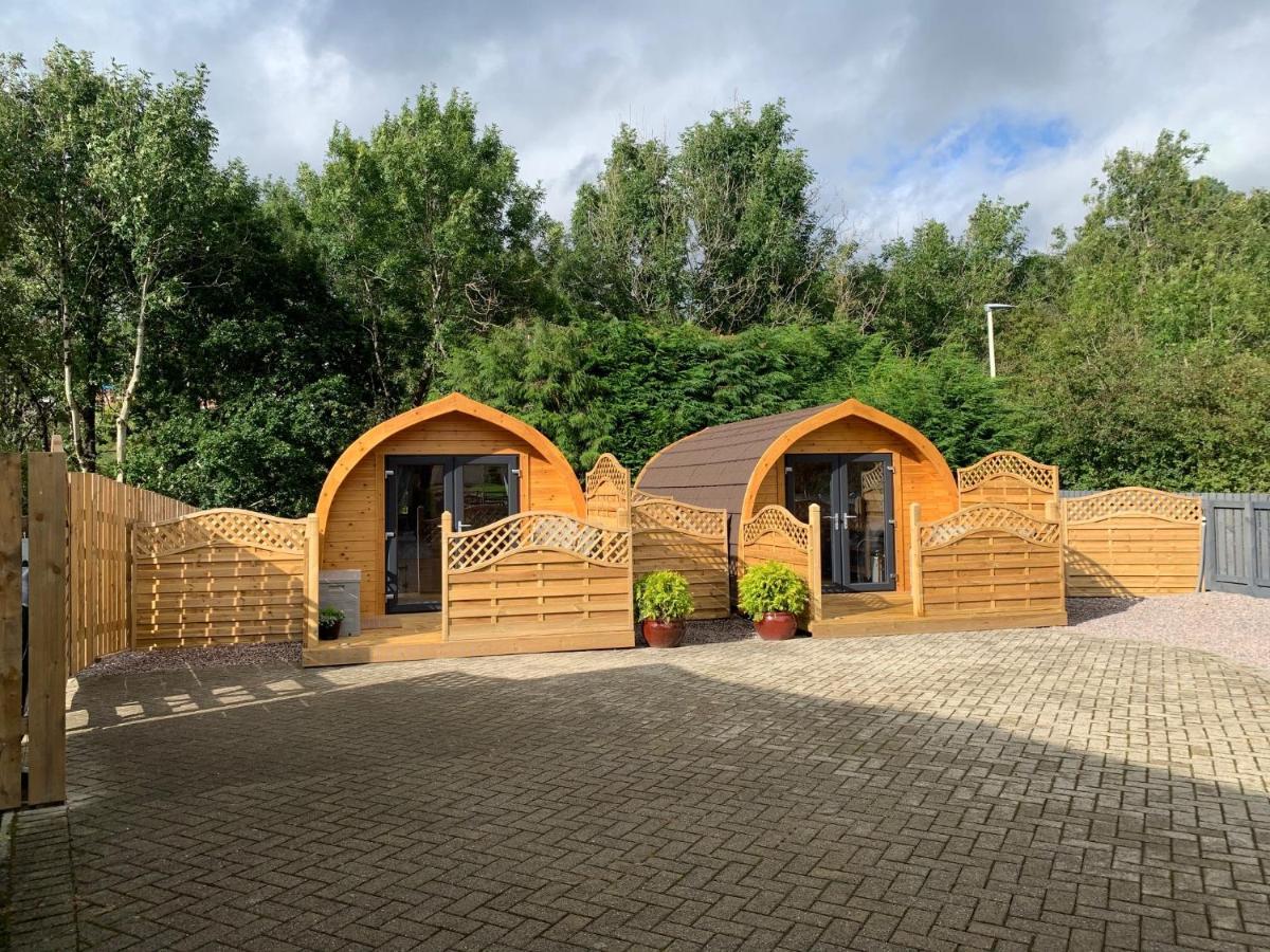 Conifer Cabins フォート・ウィリアム エクステリア 写真