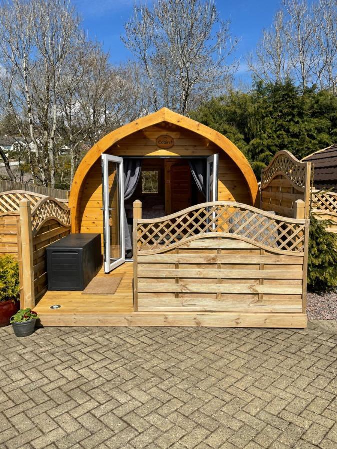 Conifer Cabins フォート・ウィリアム エクステリア 写真